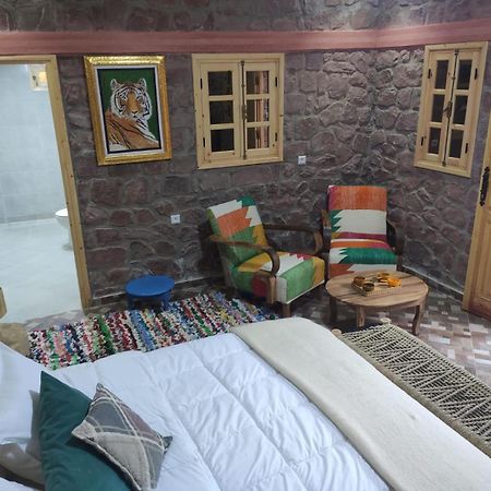 Auberge Laurier Rose Урика Экстерьер фото